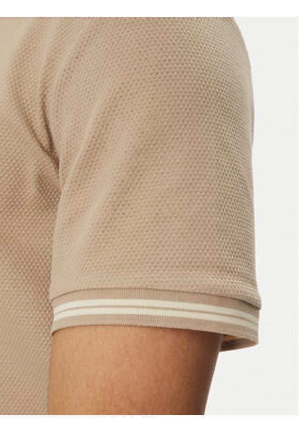 JOOP! Jeans Polo 15 JJJ-17Amare 30046012 Beżowy Modern Fit. Typ kołnierza: polo. Kolor: beżowy. Materiał: bawełna