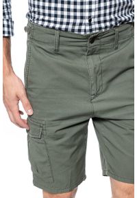 Lee - MĘSKIE SZORTY MATERIAŁOWE LEE FATIGUE SHORTS KHAKI L73BCJ14. Kolor: zielony, brązowy. Materiał: materiał #9