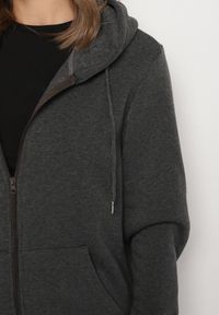 Born2be - Ciemnoszara Rozpinana Bluza z Bawełną i Kapturem Typu Oversize Diosa. Okazja: na co dzień. Kolor: szary. Materiał: bawełna. Sezon: jesień, wiosna. Styl: klasyczny, casual #3