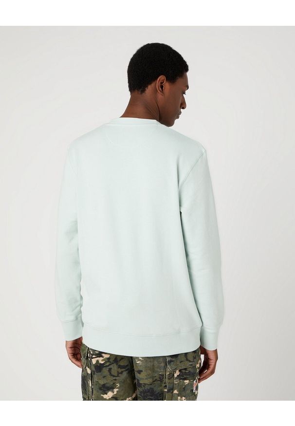 Wrangler - WRANGLER VARSITY MĘSKA BLUZA KLASYCZNA LOGO NADRUK CREW SURF W6G9I3X6U 112331912. Wzór: nadruk. Styl: klasyczny