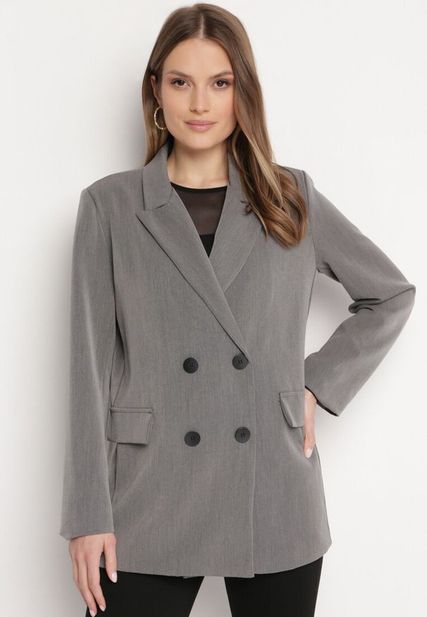 Born2be - Szara Marynarka Dwurzędowa z Poduszkami w Ramionach Shalisse. Kolor: szary