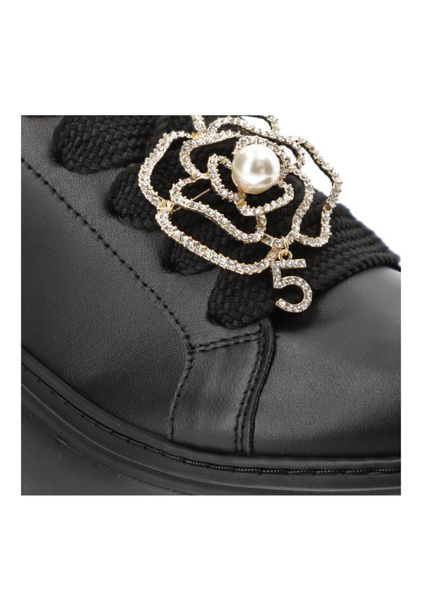 CheBello - Czarne Sneakersy Chebello Stylowe Obuwie Damskie Na Platformie. Okazja: na co dzień. Kolor: czarny. Materiał: materiał. Obcas: na platformie. Styl: elegancki