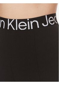 Calvin Klein Jeans Legginsy J20J222601 Czarny Slim Fit. Kolor: czarny. Materiał: syntetyk #4