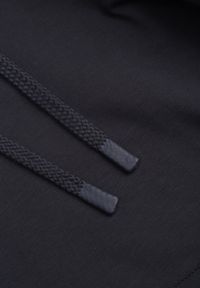 Born2be - Granatowa Bluza z Kapturem i Kieszenią Typu Kangur Aqialei. Okazja: na co dzień. Typ kołnierza: kaptur. Kolor: niebieski. Materiał: jeans, dresówka. Wzór: gładki. Styl: casual #5