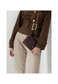 Ochnik - Kosmetyczka damska. Kolor: brązowy. Materiał: skóra. Wzór: motyw zwierzęcy #5