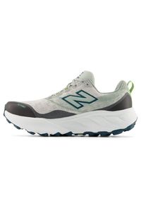 Buty męskie New Balance Fresh Foam X Hierro v9 MHIER8R9 – szare. Kolor: szary. Materiał: syntetyk, materiał. Szerokość cholewki: normalna. Sport: fitness, bieganie #6