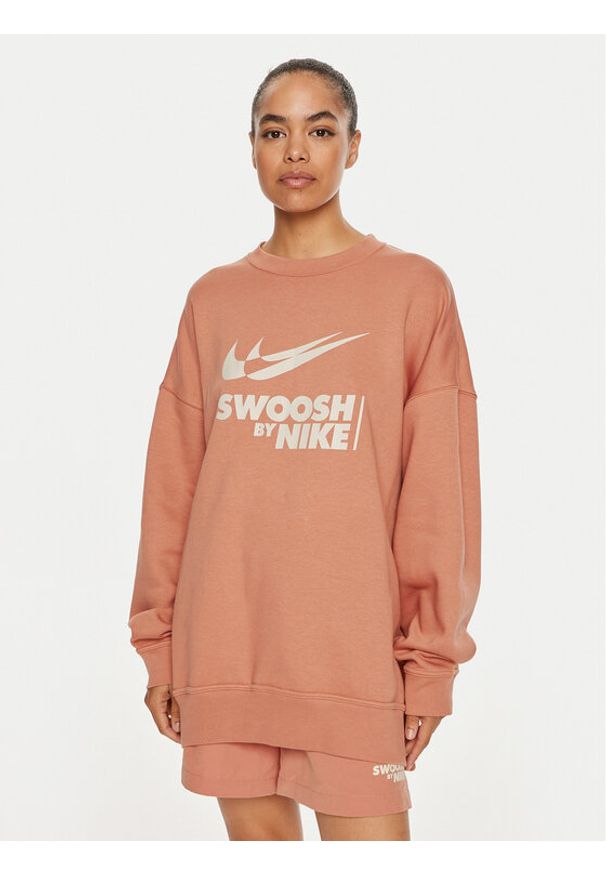 Nike Bluza FZ4631 Brązowy Regular Fit. Kolor: brązowy. Materiał: bawełna