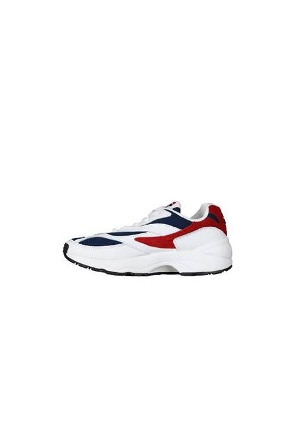 Buty do chodzenia damskie Fila 94 Wmn Low. Kolor: czerwony, wielokolorowy. Materiał: materiał, syntetyk, tkanina. Sport: turystyka piesza