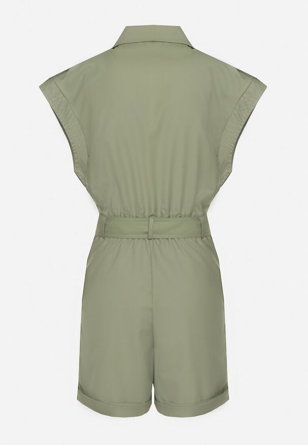 Born2be - Ciemnobeżowy Kombinezon bez Rękawów Zapinany na Guziki z Materiałowym Paskiem Tiamarlia. Okazja: na co dzień. Kolor: beżowy. Materiał: materiał. Długość rękawa: bez rękawów. Styl: casual, klasyczny