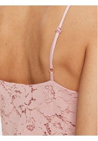 YAS Sukienka koktajlowa Milda 26032368 Różowy Regular Fit. Kolor: różowy. Materiał: bawełna, syntetyk. Styl: wizytowy #5