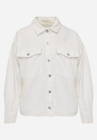 Born2be - Biała Bawełniana Kurtka Jeansowa o Koszulowym Kroju na Napy Yrelola. Okazja: na co dzień, do pracy. Kolor: biały. Materiał: jeans, bawełna. Długość: długie. Styl: casual, klasyczny #5