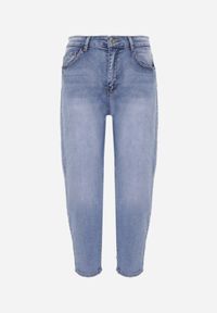 Born2be - Niebieskie Klasyczne Jeansy Mom Fit z Wysokim Stanem z Bawełny Charvielle. Okazja: na co dzień. Stan: podwyższony. Kolekcja: plus size. Kolor: niebieski. Długość: krótkie. Styl: klasyczny #5