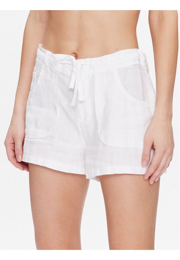 BDG Urban Outfitters Szorty materiałowe BDG LINEN 5 POCKET SHORT 76475557 Biały Fitted Fit. Kolor: biały. Materiał: bawełna