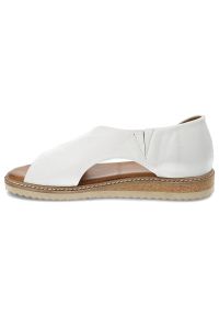 Białe Sandały Artiker Wygodne Skórzane Buty. Okazja: na co dzień. Kolor: biały. Materiał: skóra. Sezon: lato. Styl: casual, elegancki #8
