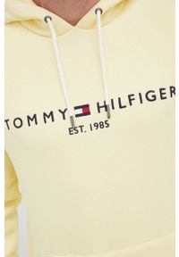 TOMMY HILFIGER - Tommy Hilfiger Bluza męska z kapturem z aplikacją. Okazja: na co dzień. Typ kołnierza: kaptur. Kolor: żółty. Materiał: bawełna. Wzór: aplikacja. Styl: casual #5