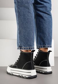 Renee - Czarne Trampki na Platformie za Kostkę Blokkie. Okazja: na co dzień. Wysokość cholewki: za kostkę. Kolor: czarny. Materiał: jeans, skóra. Obcas: na platformie. Styl: casual #3