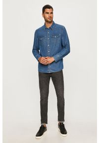 Wrangler - Koszula jeansowa. Typ kołnierza: kołnierzyk klasyczny. Kolor: niebieski. Materiał: jeans. Wzór: gładki. Styl: klasyczny #3
