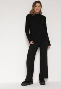 Born2be - Czarny Dzianinowy Komplet z Bawełną i Wełną Długi Sweter i Szerokie Spodnie Reinesa. Kolor: czarny. Materiał: dzianina, bawełna, wełna #1