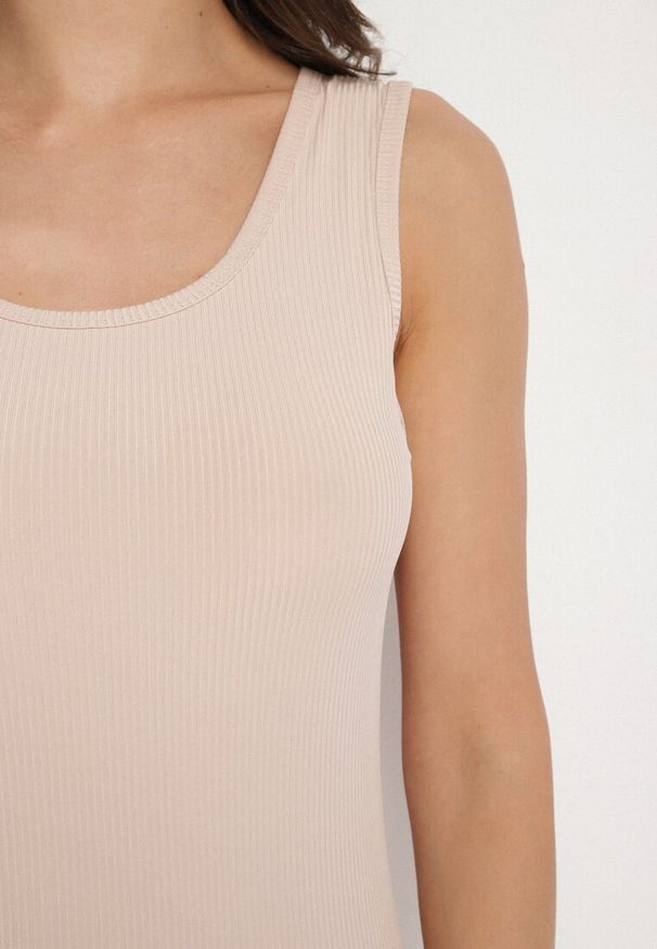 Born2be - Beżowa Dopasowana Sukienka z Bawełną Nerisave. Okazja: na co dzień. Kolor: beżowy. Materiał: bawełna. Typ sukienki: proste. Styl: klasyczny, casual, elegancki