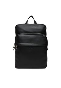 Calvin Klein Plecak Raised Slim Square Backpack LV04D3156G Czarny. Kolor: czarny. Materiał: skóra