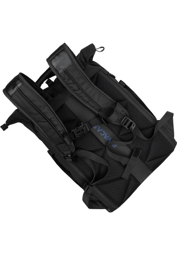 RIVACASE - Plecak Rivacase 5321 czarny. Kolor: czarny. Materiał: materiał. Wzór: paski. Styl: sportowy, casual