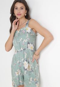 Born2be - Miętowy Kombinezon z Krótkimi Nogawkami i Marszczoną Gumką w Pasie Emalyna. Kolor: miętowy. Długość rękawa: na ramiączkach. Długość: krótkie. Sezon: wiosna, lato #4