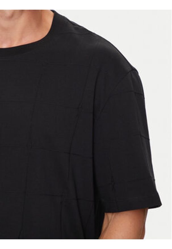 Armani Exchange T-Shirt 6DZTLK ZJ2ZZ 1200 Czarny Regular Fit. Kolor: czarny. Materiał: bawełna