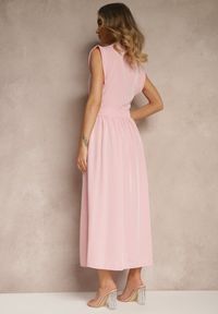 Renee - Różowa Sukienka z Paskiem Koszulowa o Rozkloszowanym Fasonie Mavoselle. Okazja: na co dzień. Kolor: różowy. Materiał: jeans. Typ sukienki: koszulowe. Styl: casual, elegancki #4