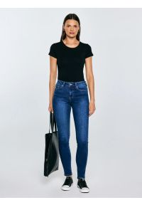 Big-Star - Koszulka damska slim z bawełny supima czarna Supiclassica 906. Kolor: czarny. Materiał: bawełna. Długość: długie. Styl: klasyczny #5