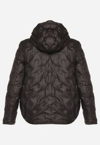 Born2be - Czarna Pikowana Kurtka Przejściowa z Kapturem Arivitte. Okazja: na co dzień. Typ kołnierza: kaptur. Kolekcja: plus size. Kolor: czarny. Materiał: jeans. Styl: casual, elegancki #4