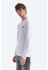 Alpha Industries longsleeve bawełniany Basic kolor biały z nadrukiem 198517.09-BIALY. Kolor: biały. Materiał: bawełna. Długość rękawa: długi rękaw. Wzór: nadruk #1