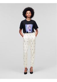 Karl Lagerfeld - KARL LAGERFELD Spodnie dresowe Monogram Rhinestone 226W1050 Beżowy Regular Fit. Kolor: beżowy. Materiał: bawełna, dresówka