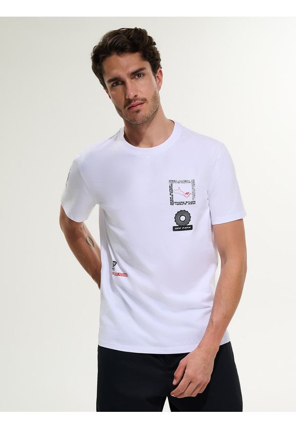 4f - 4F T-shirt regular z nadrukiem męski - biały S. Okazja: na co dzień. Kolor: biały. Materiał: materiał, bawełna, dzianina. Wzór: nadruk. Styl: casual, klasyczny
