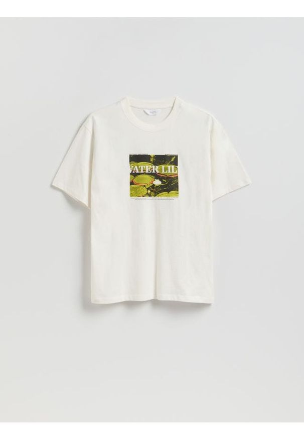 Reserved - T-shirt comfort z nadrukiem - złamana biel. Materiał: dzianina, bawełna. Wzór: nadruk