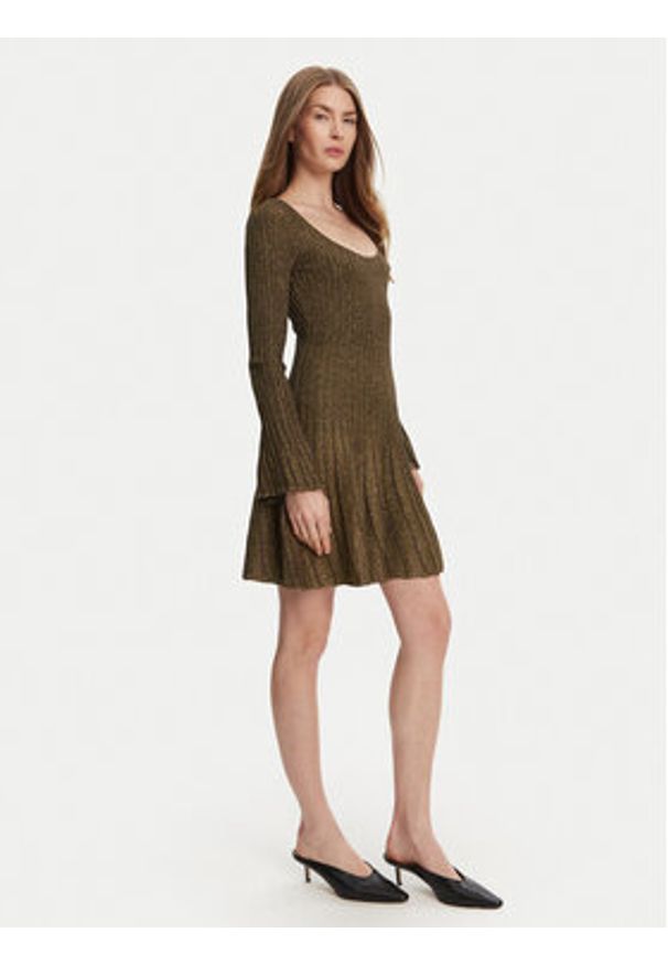 STAUD Sukienka dzianinowa Raquel R25R2116LX Zielony Slim Fit. Kolor: zielony. Materiał: syntetyk