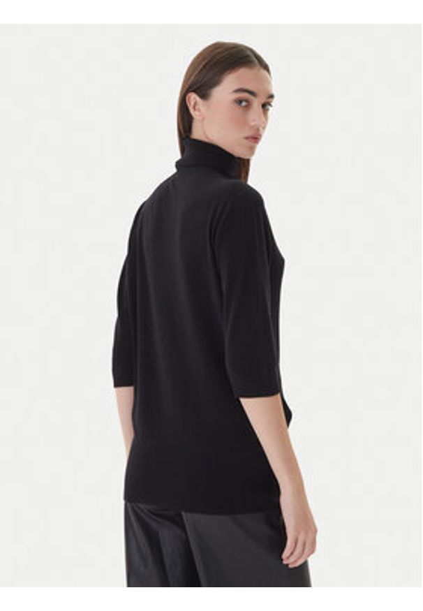 Kontatto Golf 3M0823C Czarny Regular Fit. Typ kołnierza: golf. Kolor: czarny. Materiał: wiskoza