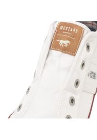 Mustang Trampki 1099-409 Biały. Kolor: biały. Materiał: materiał #4