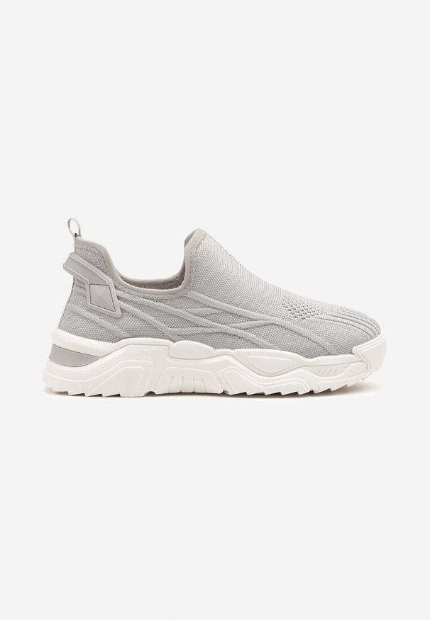 Renee - Szare Siateczkowe Buty Sportowe Sneakersy Wsuwane Zdobione Tłoczeniami Nusadela. Zapięcie: bez zapięcia. Kolor: szary. Materiał: jeans. Wzór: aplikacja