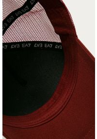 EA7 Emporio Armani - Czapka. Kolor: czerwony. Materiał: tkanina, bawełna, poliester, materiał. Wzór: gładki #3