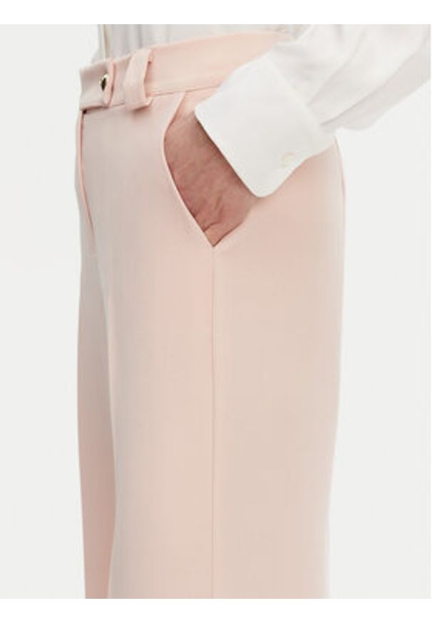 Maryley Spodnie materiałowe 25EB537/M26/43PY Różowy Regular Fit. Kolor: różowy. Materiał: syntetyk