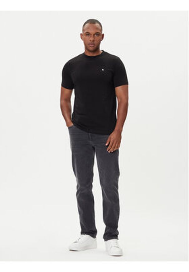 Karl Lagerfeld - KARL LAGERFELD T-Shirt 755053 554235 Czarny Regular Fit. Typ kołnierza: dekolt w karo. Kolor: czarny. Materiał: bawełna