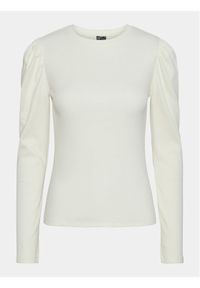 Pieces Bluzka Janna 17148584 Biały Regular Fit. Kolor: biały. Materiał: bawełna #1