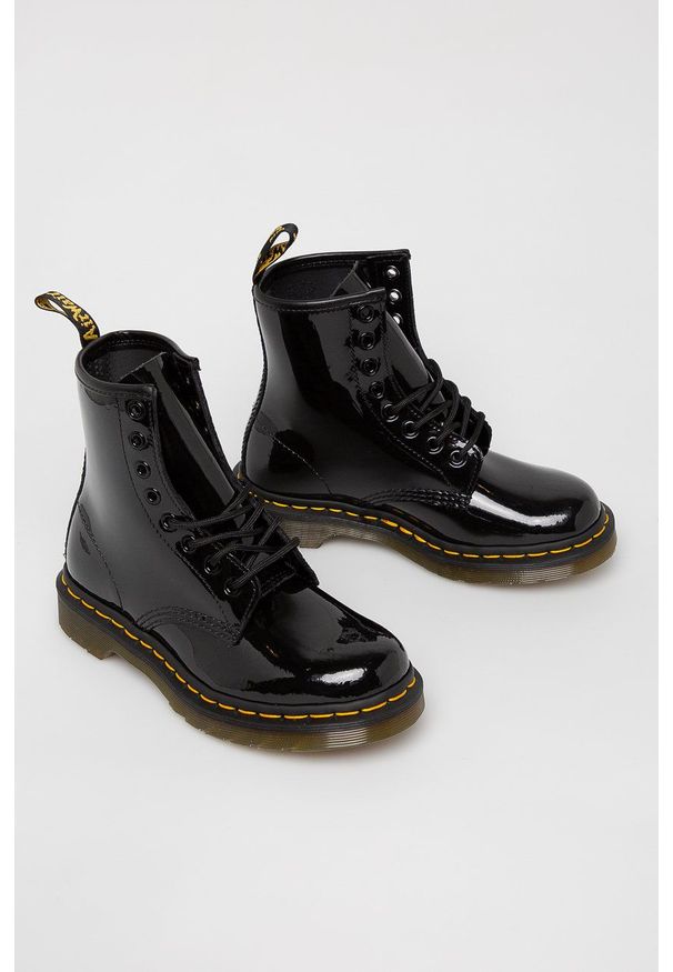 Dr. Martens - Dr Martens - Botki1460 W. Kolor: czarny. Szerokość cholewki: normalna. Obcas: na obcasie. Wysokość obcasa: średni