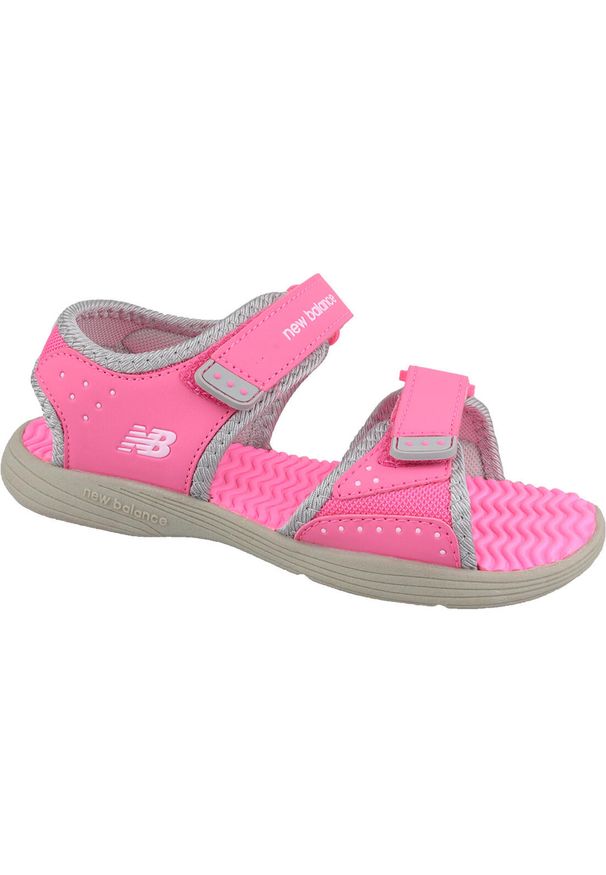 Buty do chodzenia dla dzieci New Balance Kids Poolside Sandal. Zapięcie: rzepy. Kolor: różowy. Materiał: materiał, syntetyk. Szerokość cholewki: normalna. Sport: turystyka piesza