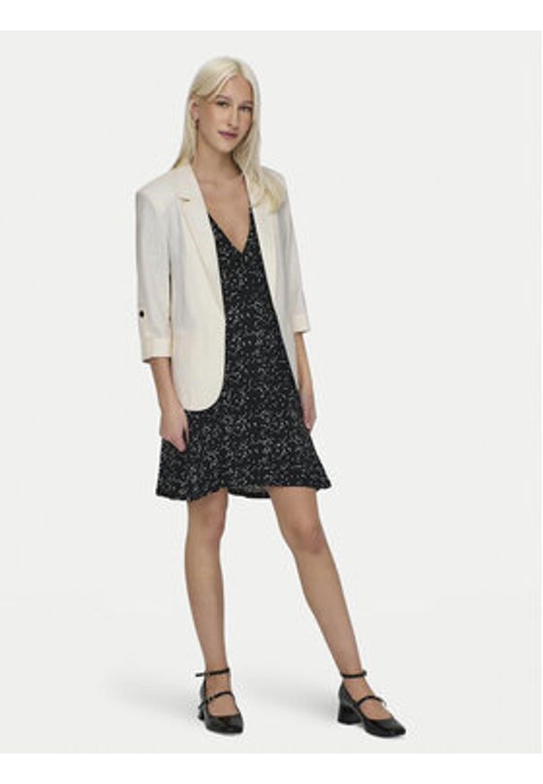 only - ONLY Marynarka Caro 15312199 Biały Loose Fit. Kolor: biały. Materiał: wiskoza, len