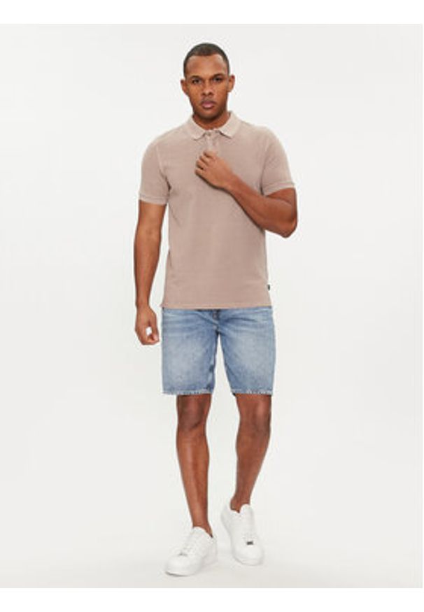 Guess Szorty jeansowe Rodeo M4GD27 D5AY2 Niebieski Slim Fit. Kolor: niebieski. Materiał: bawełna