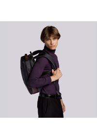 Wittchen - Męski plecak na laptopa 15,6” kostka. Kolor: niebieski, brązowy, wielokolorowy. Materiał: poliester. Styl: elegancki, klasyczny, biznesowy #4