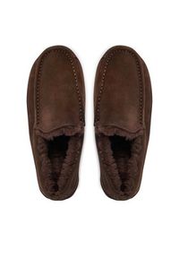 Ugg Kapcie M Ascot 1101110 Brązowy. Kolor: brązowy. Materiał: zamsz, skóra