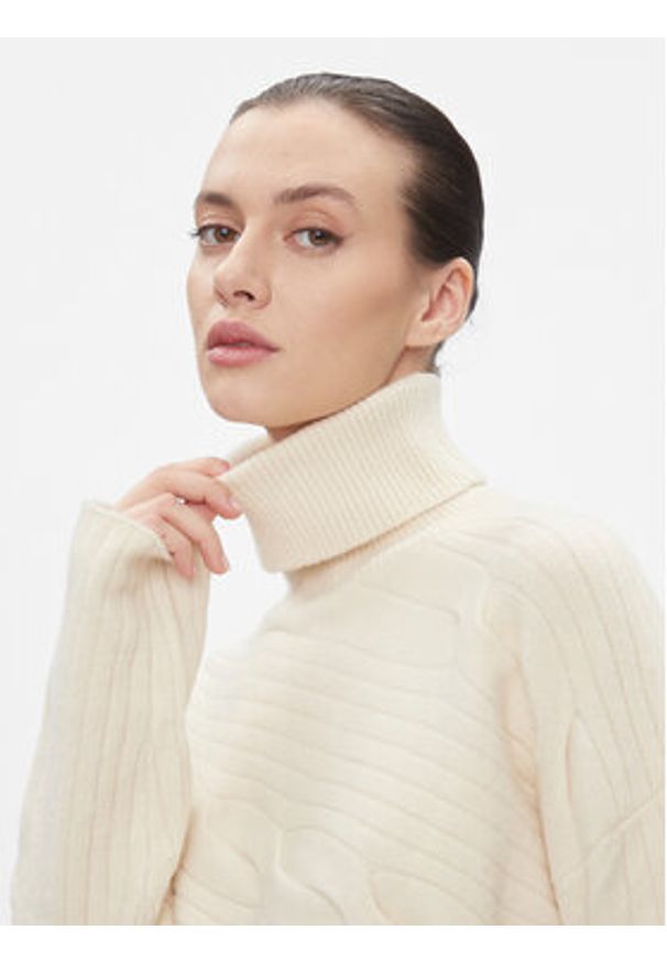 Calvin Klein Sweter Asymetric Modern Cable Sweater K20K206016 Beżowy Regular Fit. Kolor: beżowy. Materiał: syntetyk