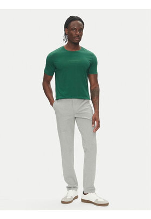 Lindbergh T-Shirt 30-400200B Zielony Relaxed Fit. Kolor: zielony. Materiał: bawełna